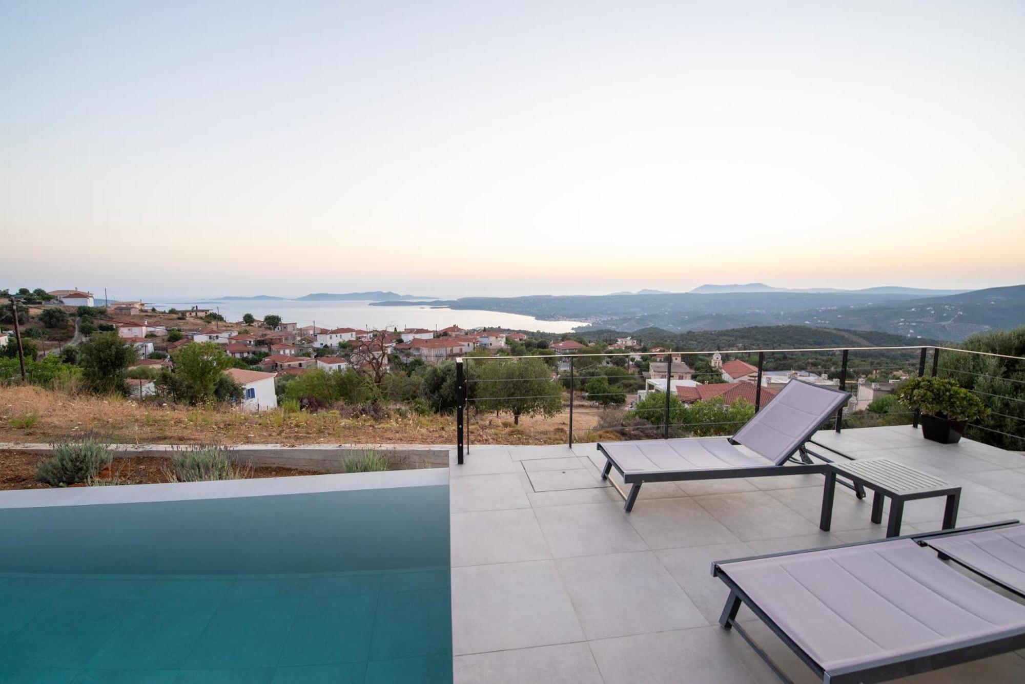 Sunset Luxury Villa Akritokhórion Zewnętrze zdjęcie